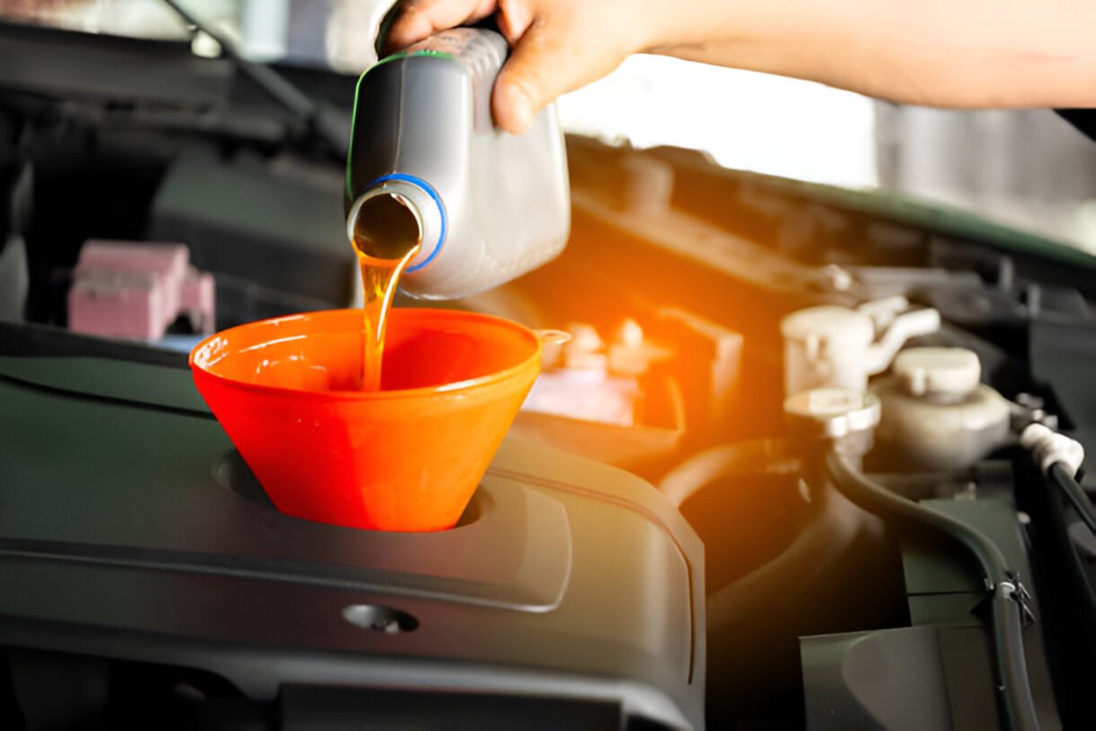 The Top Causes and Signs of Water Mixing with Engine Oil in Cars: A Comprehensive Guide